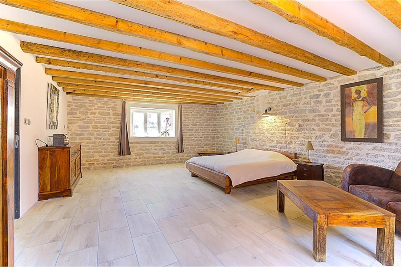 Domaine Des Jardins De La Saone Hotel Турню Екстериор снимка