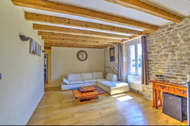 Domaine Des Jardins De La Saone Hotel Турню Екстериор снимка